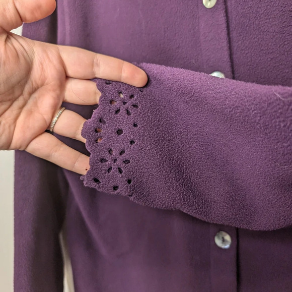 Vintage Plum Eggplant Purple Button Down Eyelet Detailed Soft Fleece Cardigan L - Picture 5 of 10